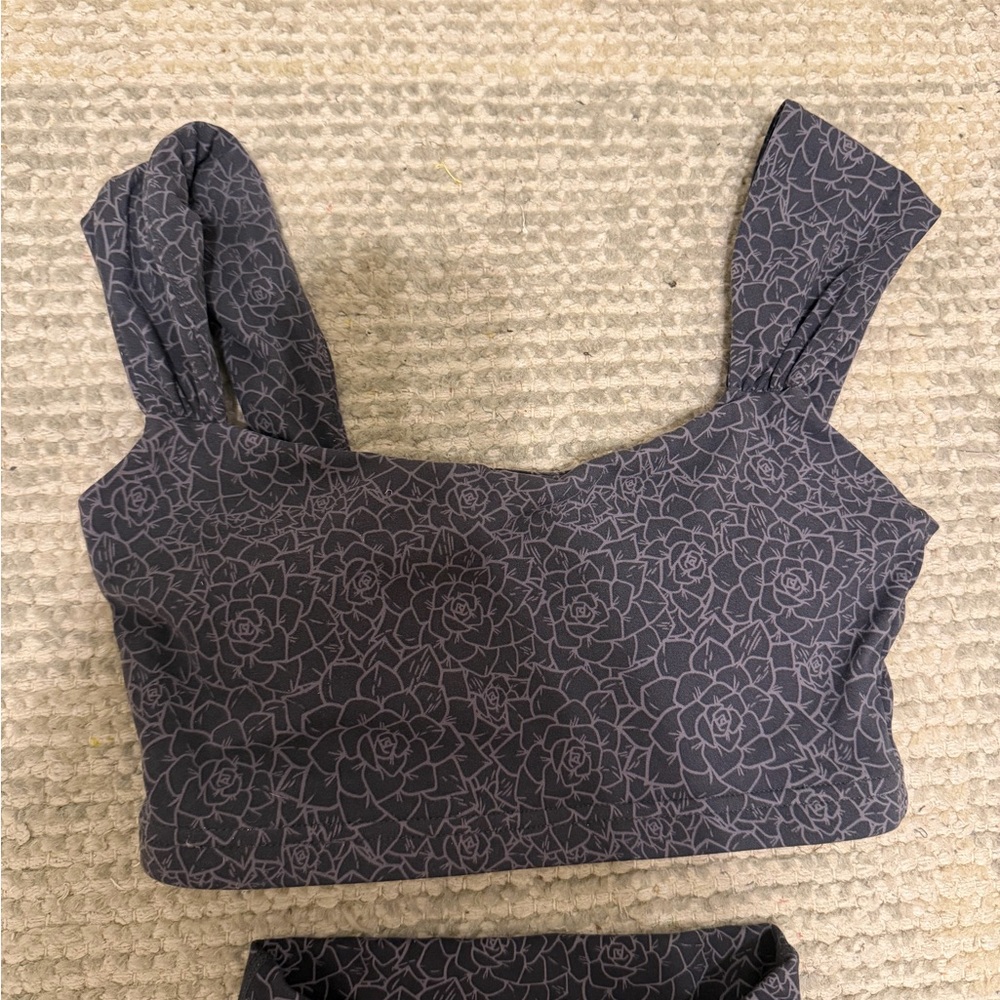 Buffbunny Collection Grey Patterned Two-Piece Act… - image 3